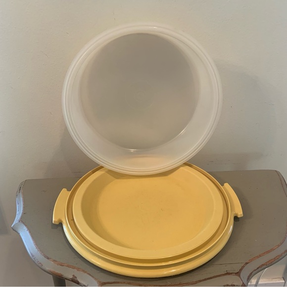 VTG Tupperware Cake/Pie Keeper With Handle - Picture 6 of 7